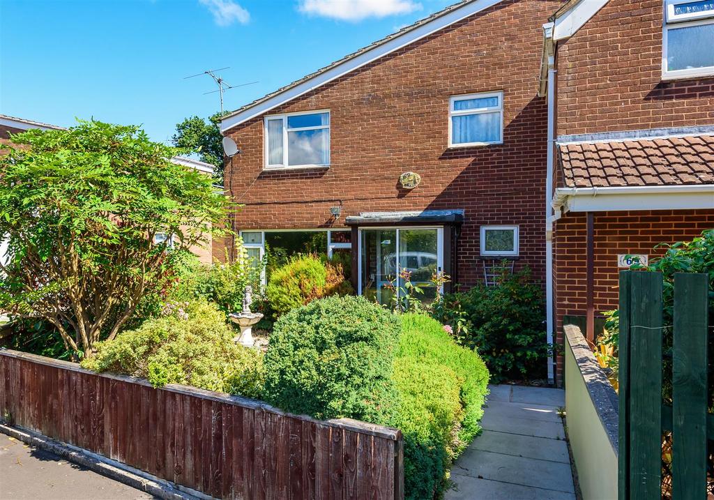 Knightswood, Cullompton 3 bed semidetached house £230,000