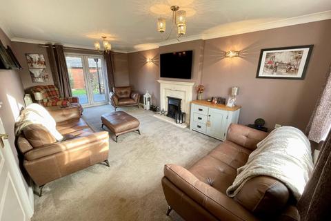 25 Wake Way, Grange Park, Northampton, NN4 5BG