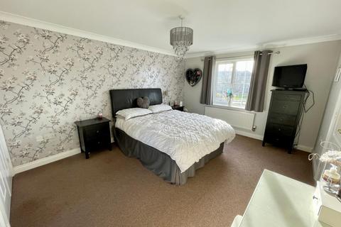 25 Wake Way, Grange Park, Northampton, NN4 5BG