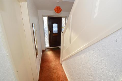 3 bedroom semi-detached house for sale - Watts Close, Leicester