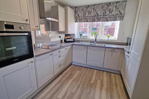 4 bedroom detached house for sale - Oak Close, Polesworth, Tamworth