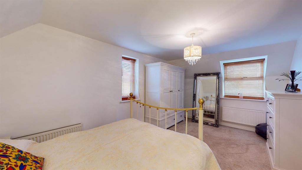 8-Malton-Close-01272023 105729.jpg