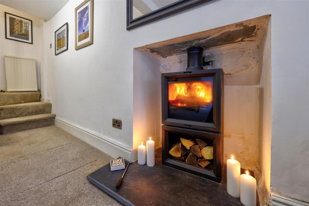 3 Greenfoot Cottages, Low Bentham 2 bed terraced house for sale £208,000
