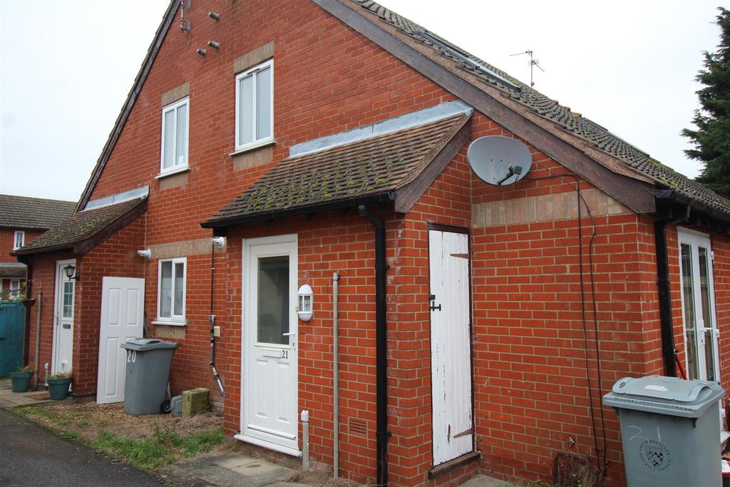 The Brambles, Deeping St James 1 bed end of terrace house to rent £