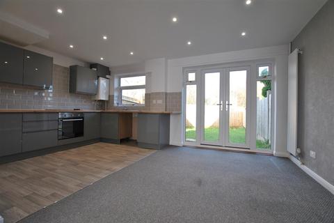 3 bedroom house to rent - Parkwood Close, Whitchurch