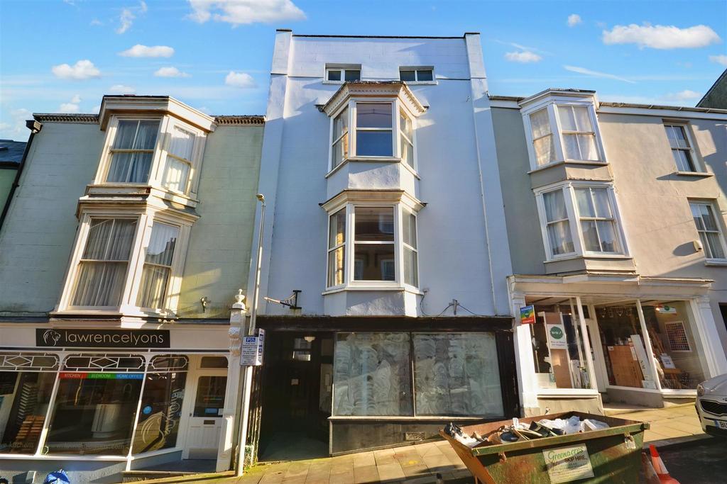 Market Street, Haverfordwest, Haverfordwest 5 bed townhouse for sale