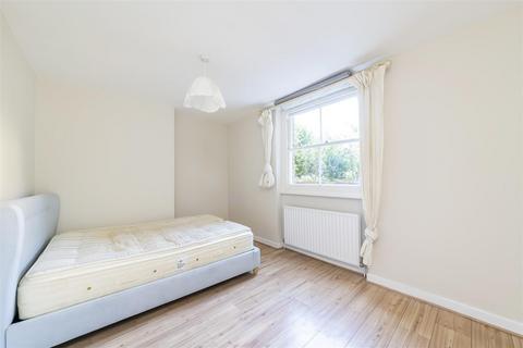 2 bedroom flat to rent, Ranelagh Road, Ealing, W5