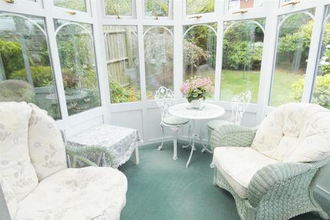 8 Foxford Close, Sutton Coldfield, B72 1YT
