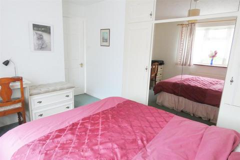 8 Foxford Close, Sutton Coldfield, B72 1YT