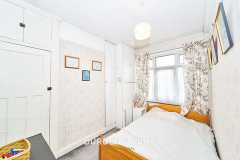 13 Waltham Road, Woodford Green, IG8 8DN
