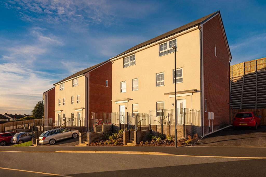 SUFFOLK at Saxon View Queen Elizabeth Road, Nuneaton CV10 3 bed semi