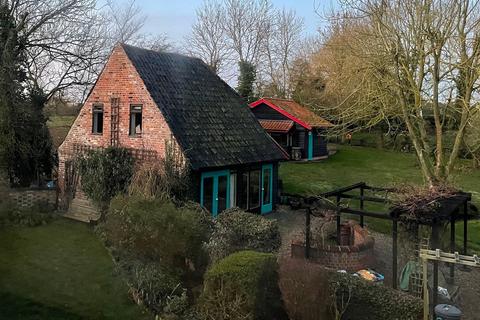 4 bedroom barn conversion for sale - Laxfield, Suffolk