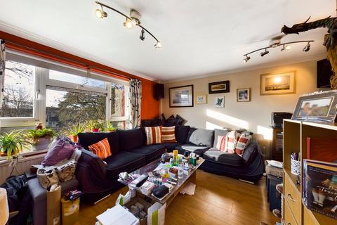 2 bedroom flat for sale - Kildare Close, Bordon GU35 0HN