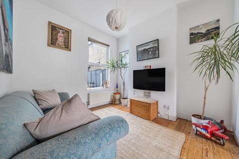 3 Engleheart Road, London, SE6 2HN