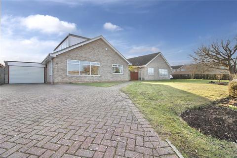 37 Silver Leys, Bentley, Ipswich, IP9 2BS