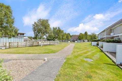 2 bedroom park home for sale, West Bay, Norton, Yarmouth, Isle of Wight