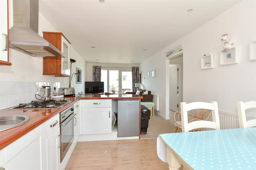 Kitchen/ Living Room