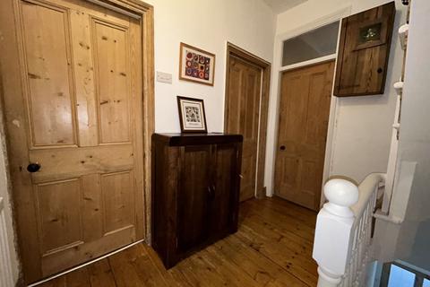 5 bedroom maisonette for sale - Rectory Road, Bensham, Gateshead, Tyne and Wear, NE8 4RP