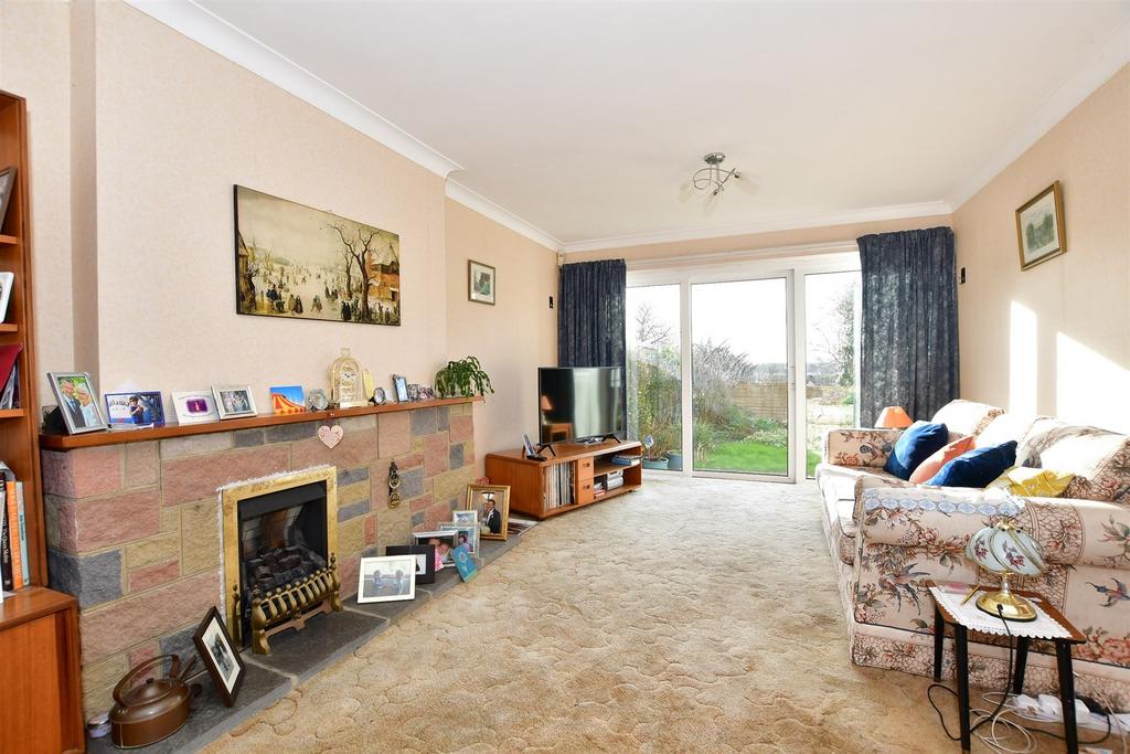 Downs Road, Folkestone, Kent 3 bed semidetached house for sale £325,000