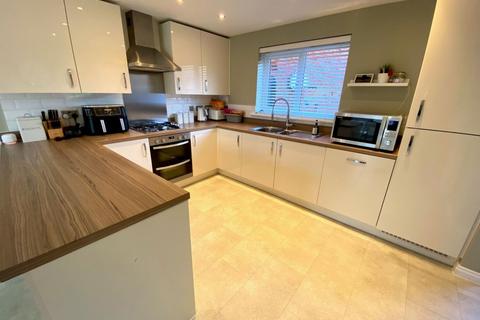96 Damselfly Road, Northampton, NN4 9ES
