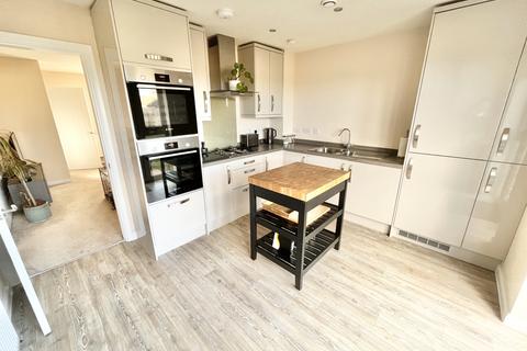 11 Abbots Gate, Lydney, GL15 4BQ