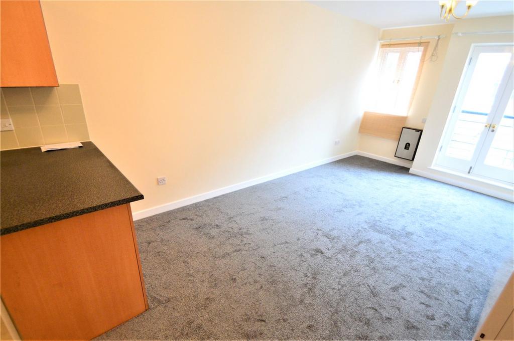 Apartment in West Midlands - View 2