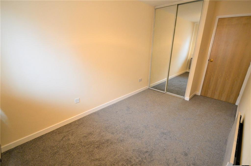 Apartment in West Midlands - View 5