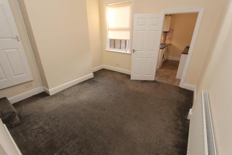 2 bedroom terraced house to rent, Salisbury Street, Long Eaton, NG10