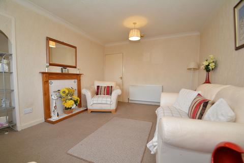 Flat 2/2, 16 Heathcot Place, Glasgow, G15 8NZ