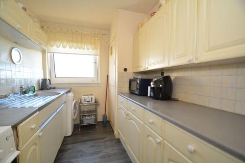 Flat 2/2, 16 Heathcot Place, Glasgow, G15 8NZ
