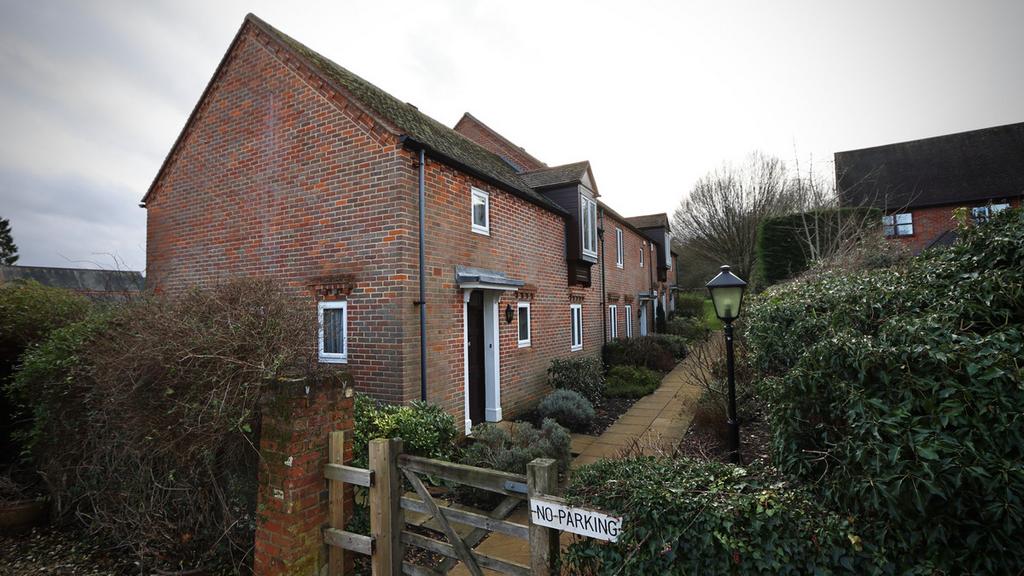 Old Town Farm, Great Missenden, HP16 2 bed end of terrace house for
