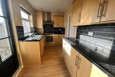 2 bedroom terraced house to rent, Worcester Road, HU5, Hull, HU5