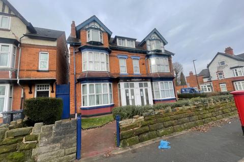 1 bedroom in a house share to rent, Room  4, Showell Green Lane, Sparkhill, B11 4JJ