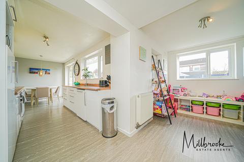 42 Standfield Drive, Worsley, Manchester, M28 1WB