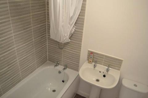undefined, Winterford Avenue, Grove Village, Manchester, Greater Manchester, M13