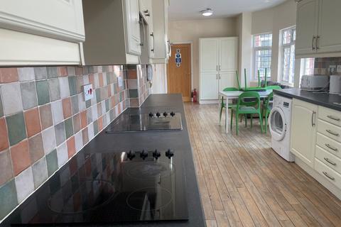 8 bedroom terraced house to rent - Warwick Row, Coventry