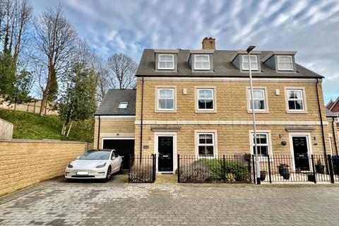 5 bedroom semi-detached house for sale - Hartington Place, Wetherby, LS22