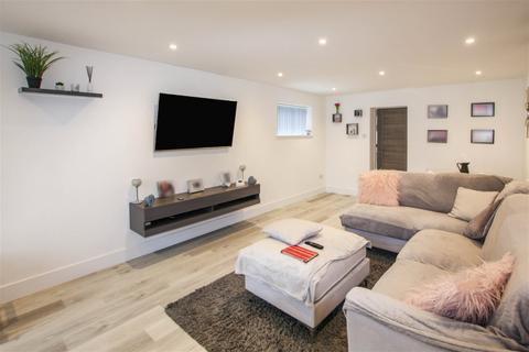 130 Fforddisa, Prestatyn, LL19 8EE