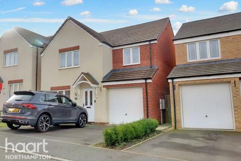 17 Shaw Close, Northampton, NN2 8FX