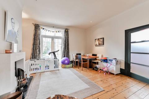 1 Tivoli Road, London, N8 8RE