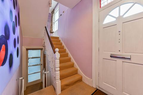 1 Tivoli Road, London, N8 8RE