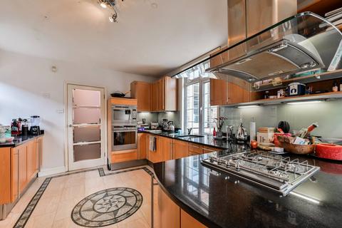 1 Tivoli Road, London, N8 8RE