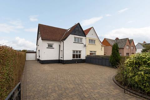 17 Bruce Road, Dundee, DD3 8LJ