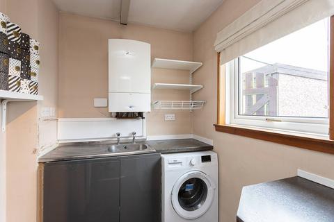 17 Bruce Road, Dundee, DD3 8LJ