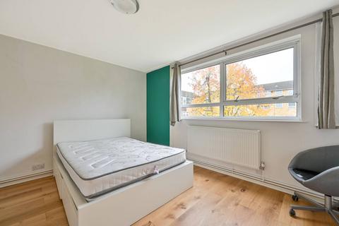 3 bedroom flat for sale, The Shimmings, Boxgrove Road, Guildford, GU1