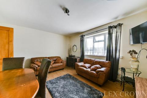 2 bedroom flat for sale - Shelly House Boyton Road, Hornsey