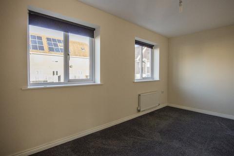 3 bedroom terraced house for sale, Ambergate Way, Newcastle Upon Tyne