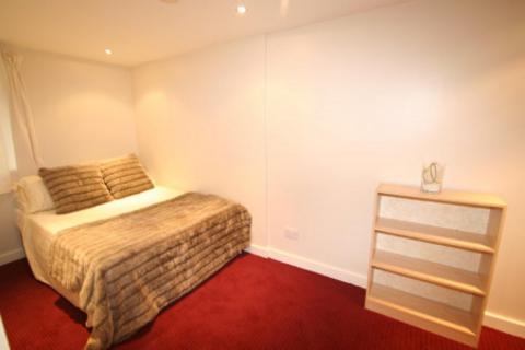 1 bedroom flat to rent, Hyde Park Road, Leeds