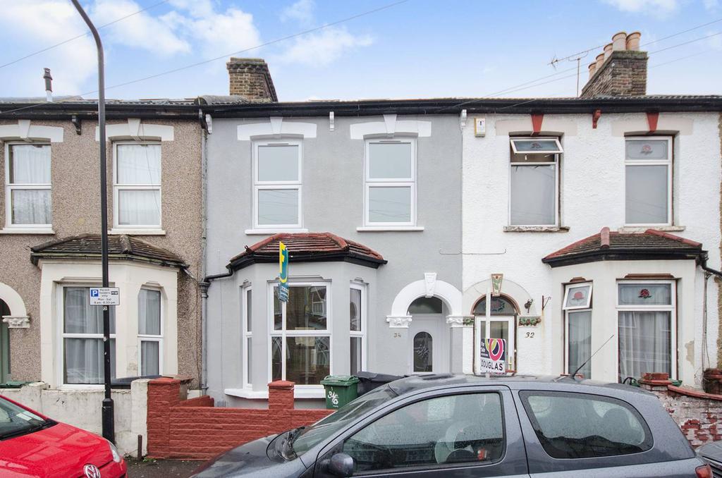 Buxton Road, Walthamstow, London, E17 5 bed house £4,500 pcm (£1,038 pw)