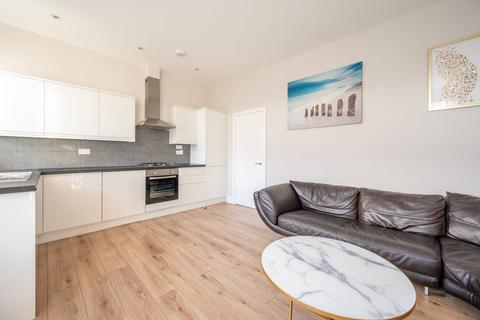 2 bedroom flat to rent - ABBOTTS PARK ROAD, Leyton, London, E10